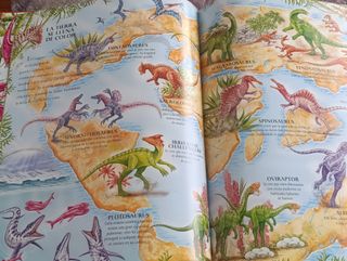 Atlas de dinosaurios: Animales prehistóricos y ...