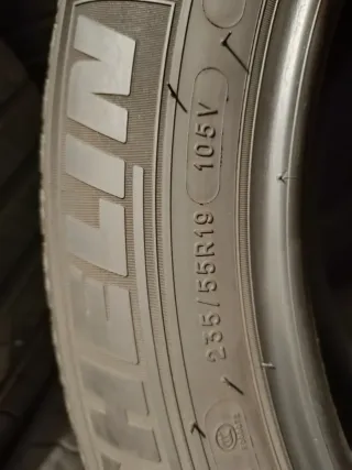Michelin 235/55R19 105V