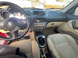 Alfa Romeo 147 120cv 2008 125.000km recien pintado