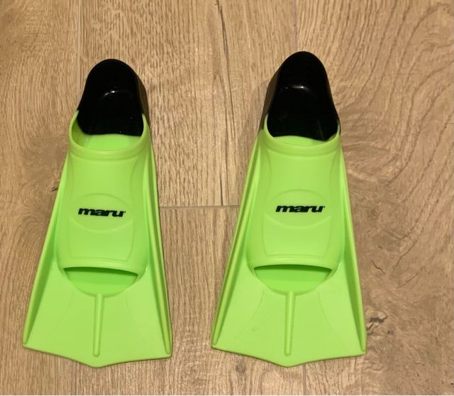 Aletas de natación Maru color verde lima