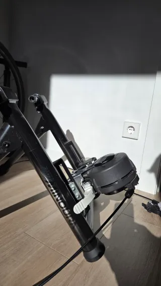 Rodillo Ciclismo Minoura RDA