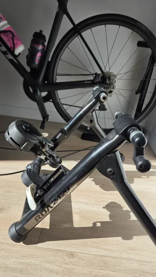 Rodillo Ciclismo Minoura RDA