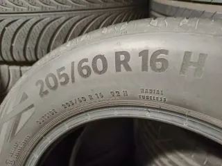 Continental 205/60R16 92H Neumáticos