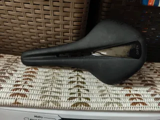 Sillín Fizik Antares R1 Open Carbon