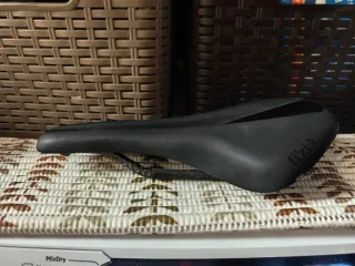 Sillín Fizik Antares R1 Open Carbon