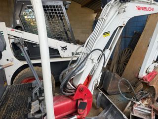 Mini Excavadora Takeuchi TB016