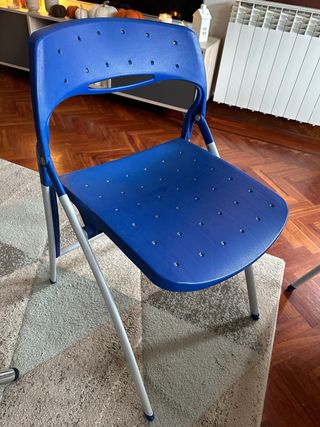 Juego de 4 sillas plegables de color azul