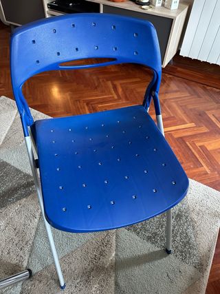 Juego de 4 sillas plegables de color azul