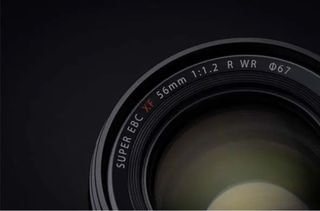 Fujifilm X-H2 + Fuji 56 mm F1.2 R RW mas CF Expres