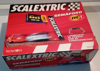 Semáforo y Cuentavueltas Scalextric EVO 1