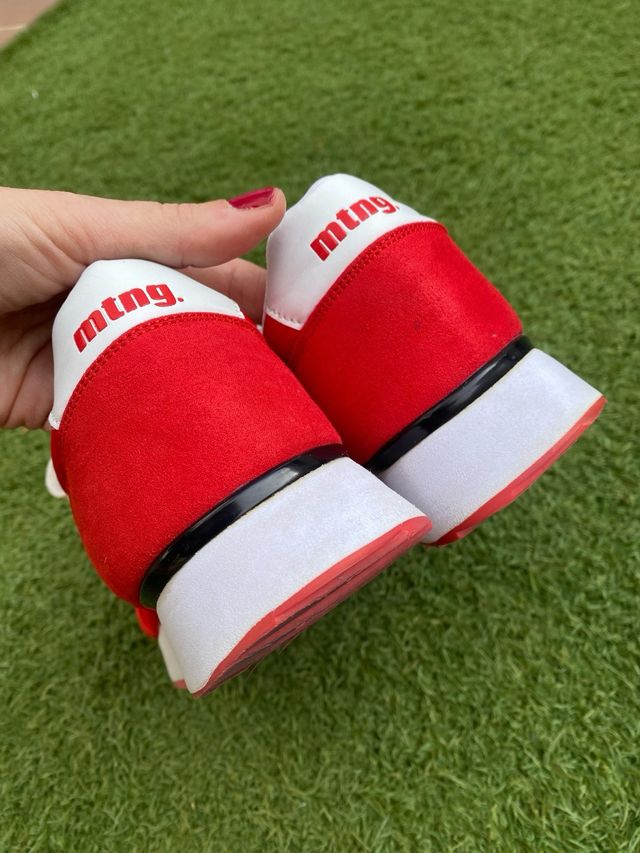 Zapatillas Mustang Rojas Talla 38