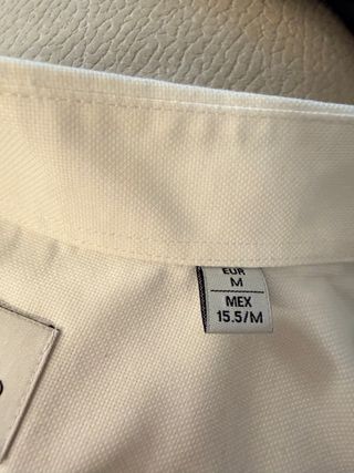 Camisa blanca elegante