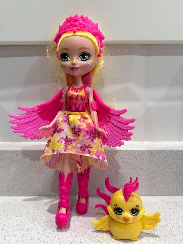 Muñeca Enchantimals con mascota NUEVA