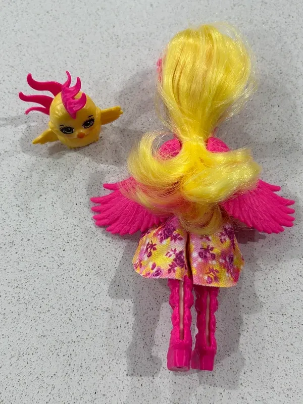 Muñeca Enchantimals con mascota NUEVA