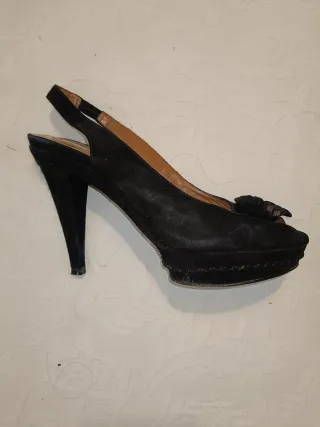 Zapatos tacón Zara terciopelo negro