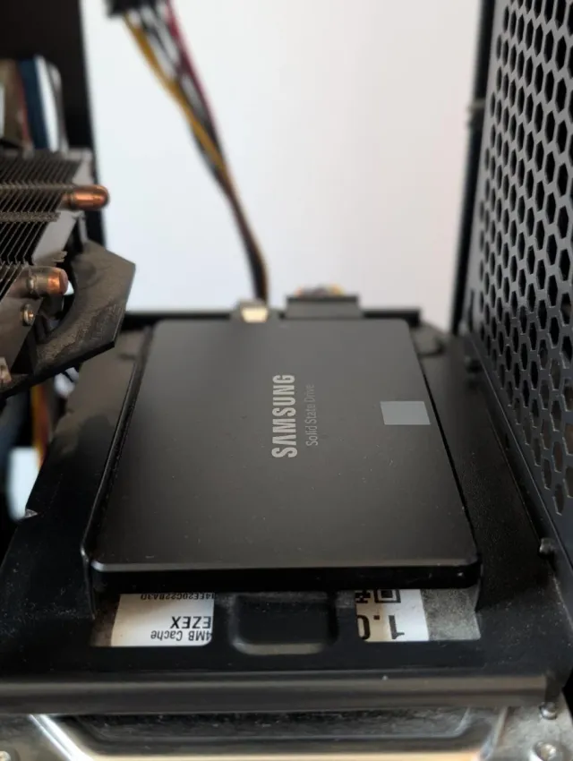 PC i7-4790 · 16GB RAM · SSD + HDD · NVIDIA