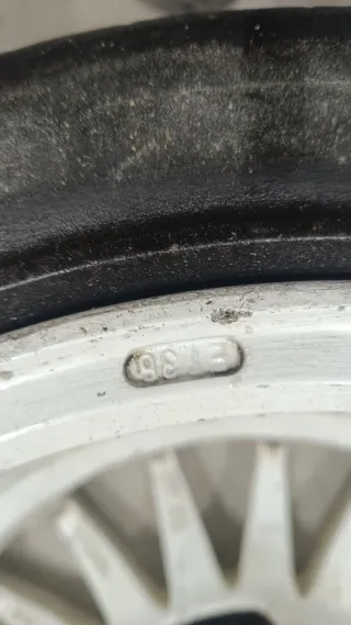 Llanta OZ Racing 15 Blanca 4x100