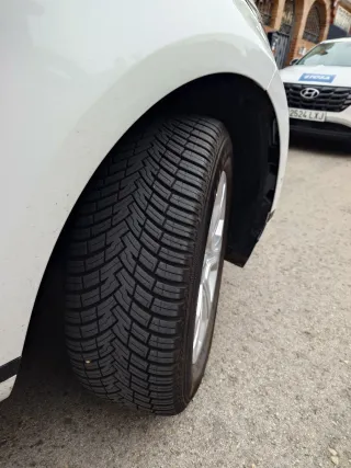 Land Rover Range Rover Evoque 2021