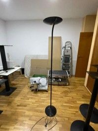 Lámpara de pie moderna negra 180 cm
