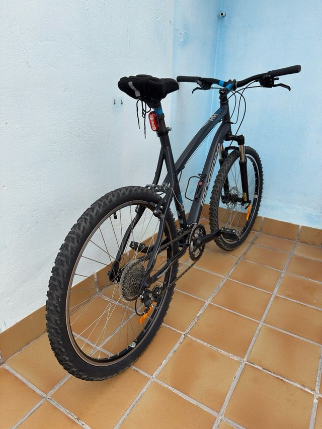 Bicicleta Rockrider Negra