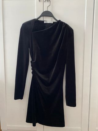 Vestido mini Zara negro