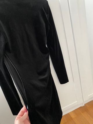 Vestido mini Zara negro