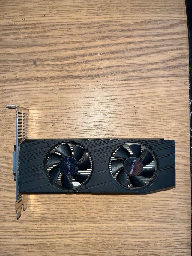 PC Gaming Ryzen 5 4500 + GTX 1650 4GB + 16GB RAM