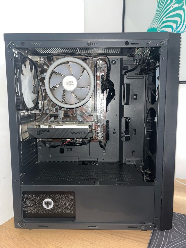 PC Gaming Ryzen 5 4500 + GTX 1650 4GB + 16GB RAM