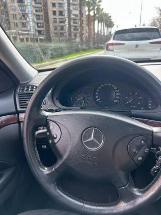 Mercedes-Benz Clase E 2002