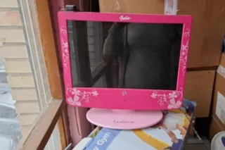 TV Barbie con CD y Mando