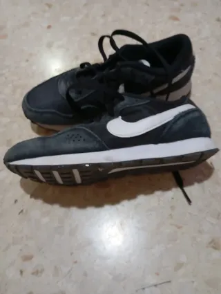 Tenis Nike Negros