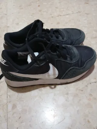 Tenis Nike Negros
