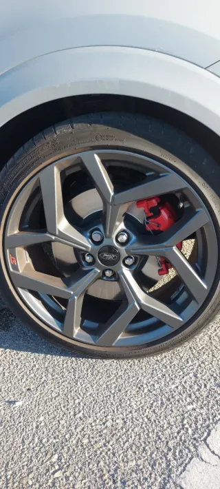 Ford Puma st 200 cv performance