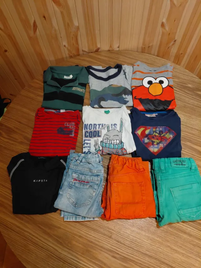 Set di abbigliamento per bambino di 6 anni