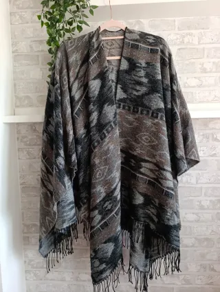 Capa étnica talla única