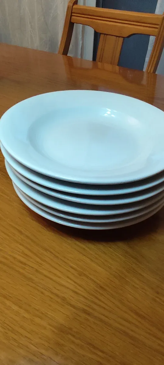 Juego de 6 platos de porcelana blanca