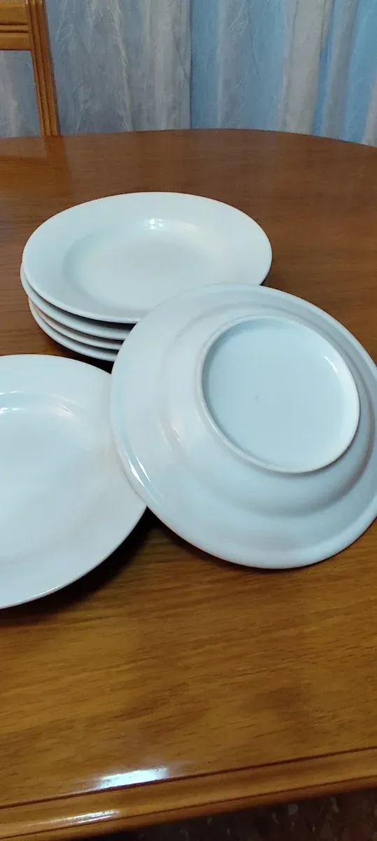Juego de 6 platos de porcelana blanca