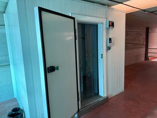 Cámara frigorífica 380V congelación 3 x 2,5 metros