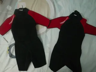 2 neoprenos niño talla 4