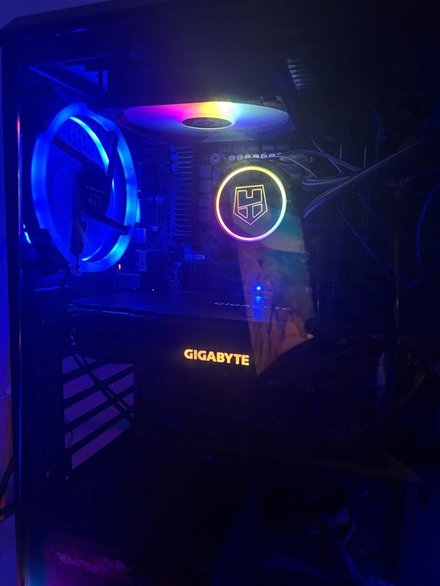 Gigabyte RTX 2060 Super Tarjeta Gráfica