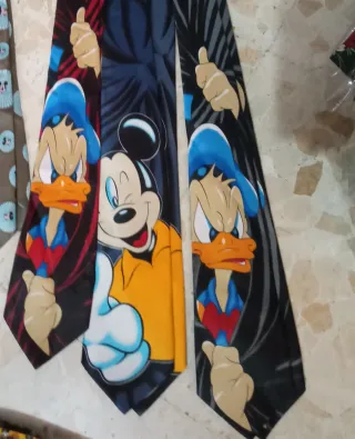 3 Corbata Vintage Pato Donald y Mickey Disney
