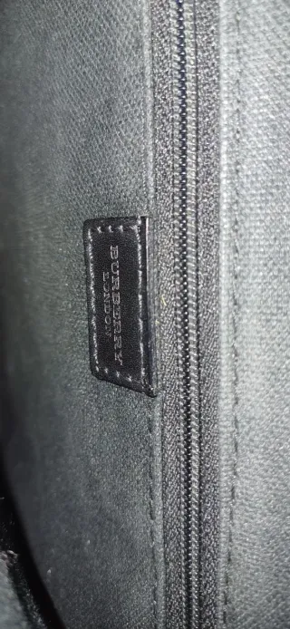 Bolso Burberry Beige y Negro de LONA. Autentico