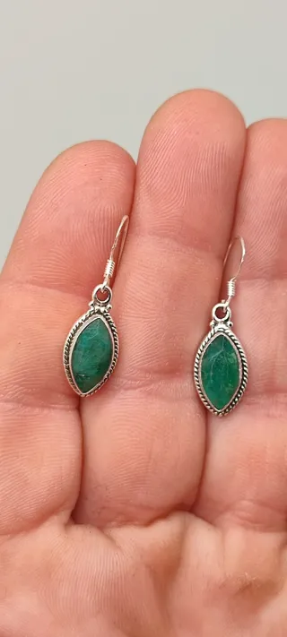 Pendientes de Plata y Esmeralda.