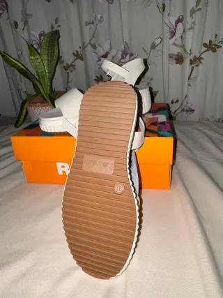 Sandalias Refresh Blancas