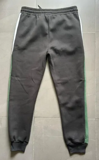 Chandal deportivo Umbro verde y blanca