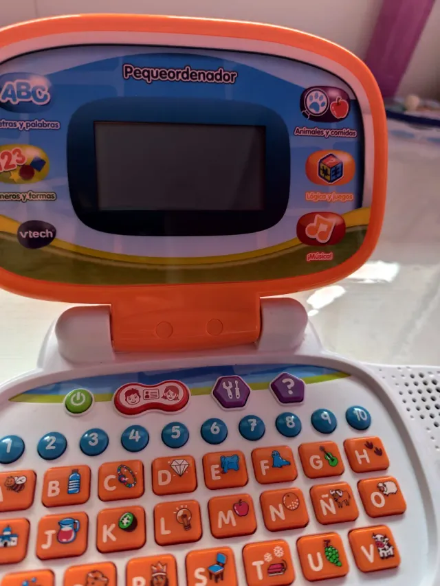 Ordenador infantil VTech naranja