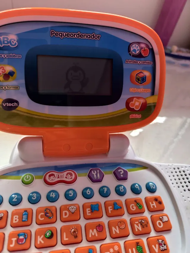 Ordenador infantil VTech naranja