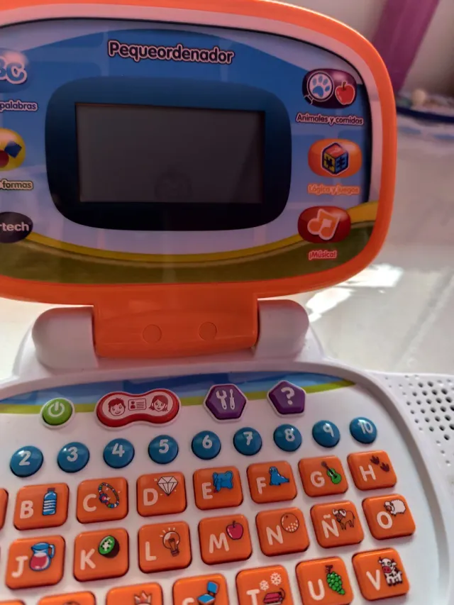 Ordenador infantil VTech naranja