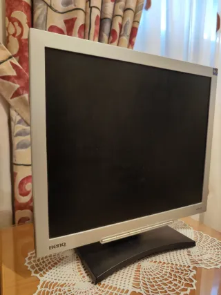 Monitor BenQ 17 Plata/Negro