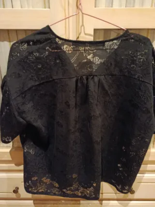 Blusa Bimba y Lola Negra Encaje